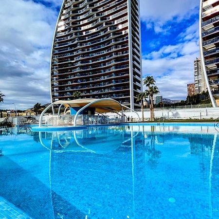 Sunset Waves Sea View Apartments 베니돔 외부 사진