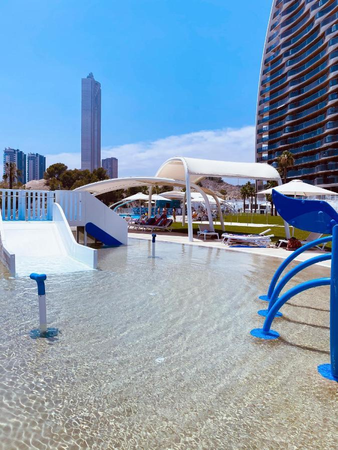 Sunset Waves Sea View Apartments 베니돔 외부 사진