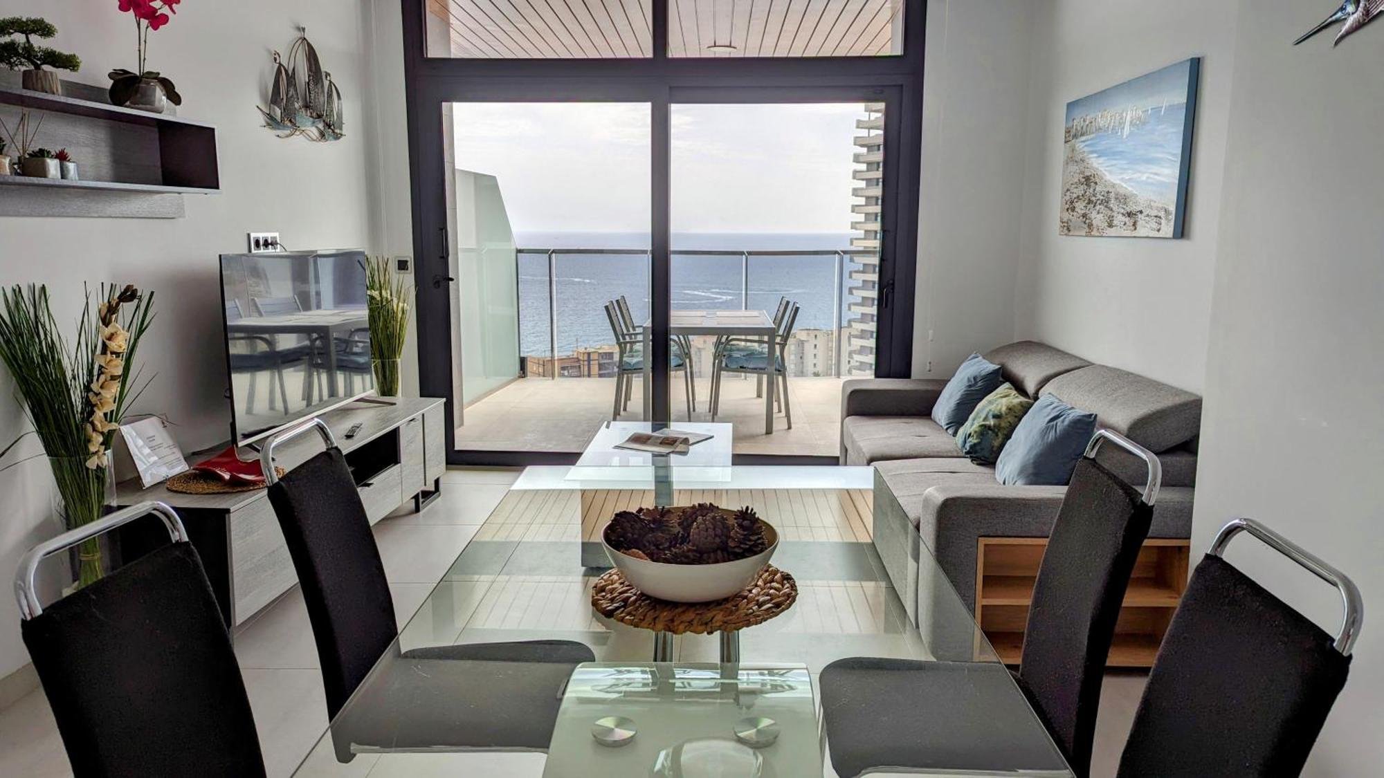 Sunset Waves Sea View Apartments 베니돔 외부 사진