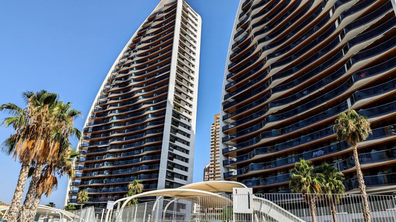 Sunset Waves Sea View Apartments 베니돔 외부 사진